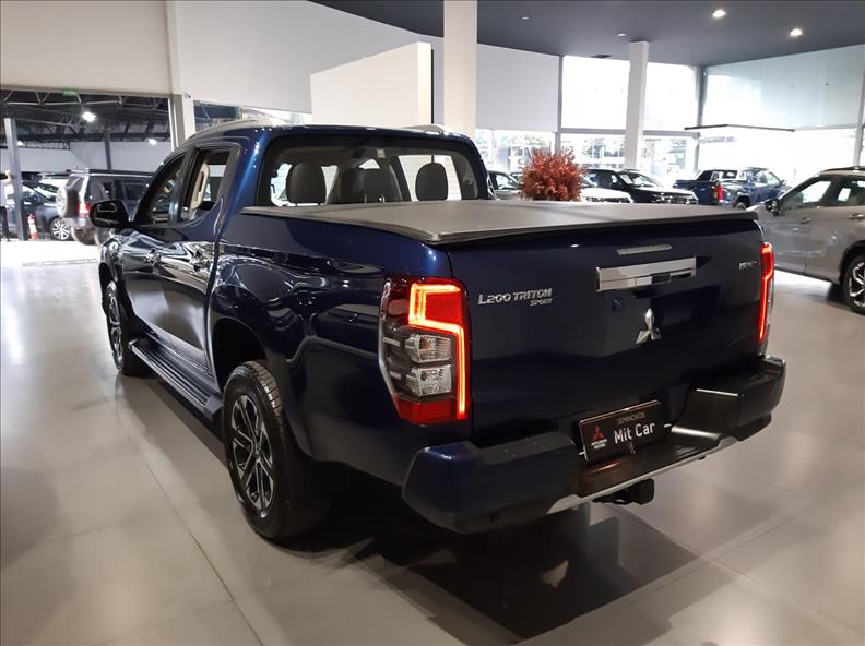  L200 TRITON  2.4 16V Turbo Sport Hpe-s CD 4X4 4