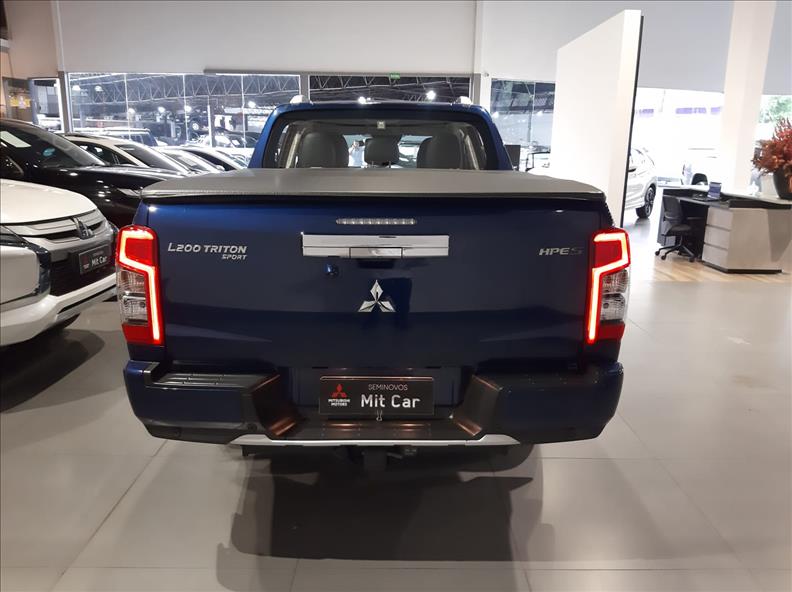  L200 TRITON  2.4 16V Turbo Sport Hpe-s CD 4X4 5