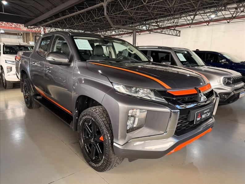  L200 TRITON  2.4 16V Turbo Sport HPE Sertões CD 4X4 