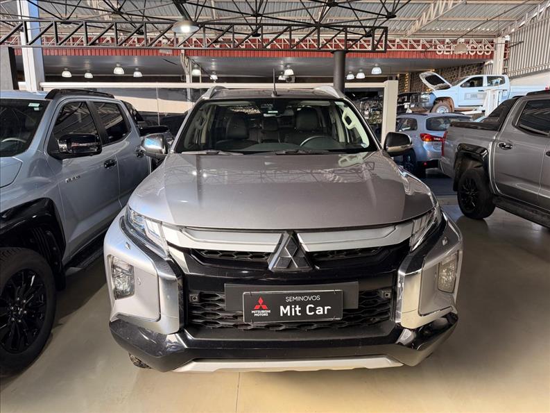  L200 TRITON  2.4 16V Turbo Sport Hpe-s CD 4X4 1