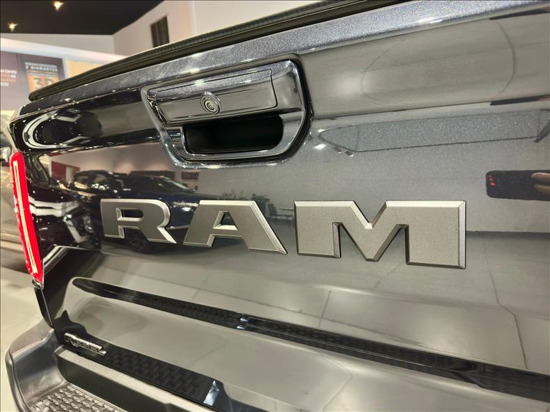  RAMPAGE  2.0 Hurricane 4 Turbo Rebel 4X4 6