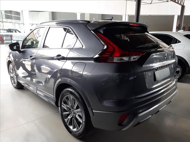  ECLIPSE CROSS  1.5 Mivec Turbo Rush 4
