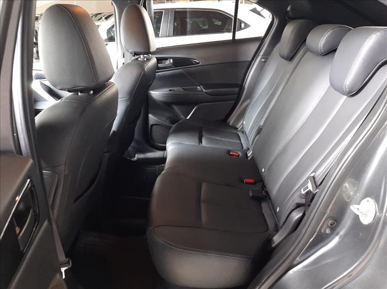  ECLIPSE CROSS  1.5 Mivec Turbo Rush 9