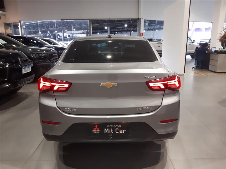  ONIX  1.0 Turbo Plus Premier 5