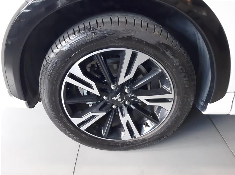  ECLIPSE CROSS  1.5 Mivec Turbo Hpe-s S-awc 