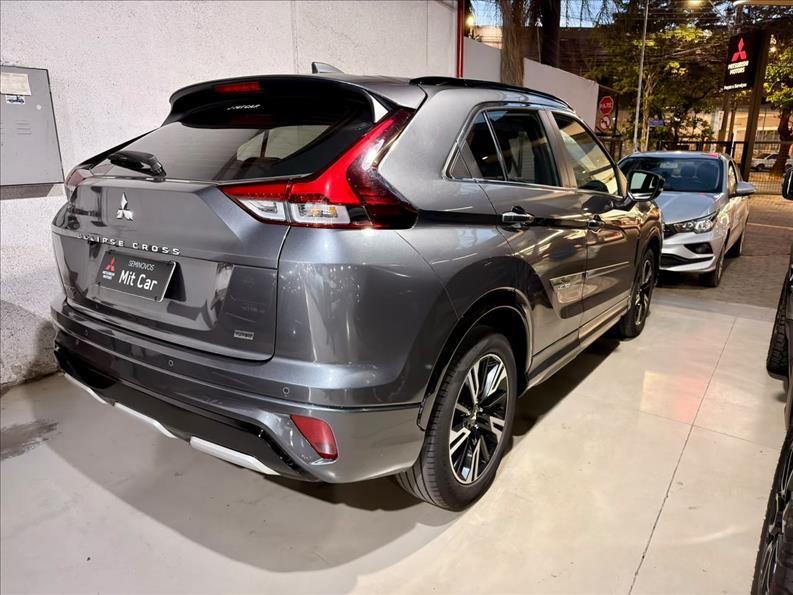  ECLIPSE CROSS  1.5 Mivec Turbo Hpe-s 3