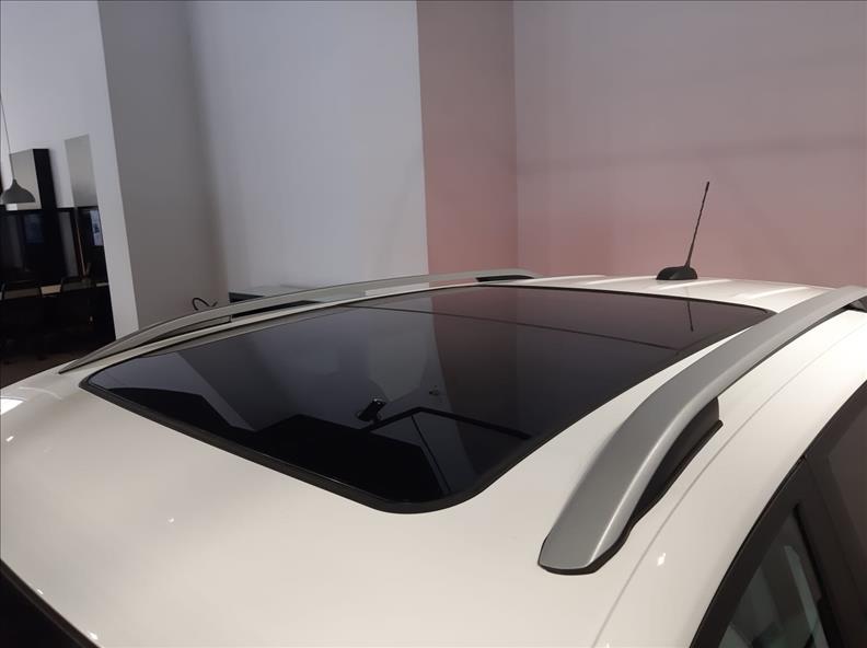 TRACKER  1.2 Turbo Premier 6  TRACKER  1.2 Turbo Premier 6