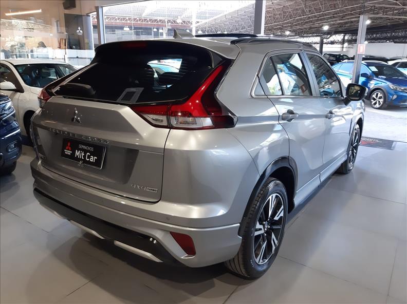  ECLIPSE CROSS  1.5 Mivec Turbo Hpe-s S-awc 3