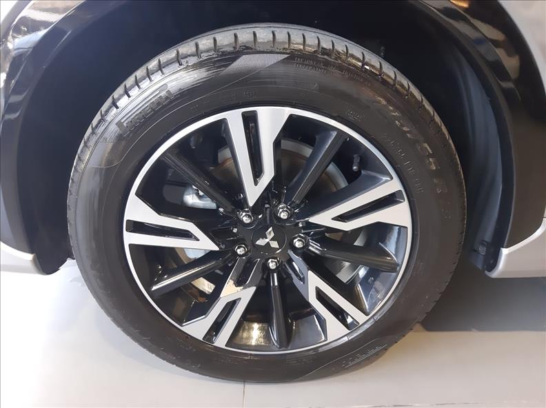  ECLIPSE CROSS  1.5 Mivec Turbo Hpe-s S-awc 6