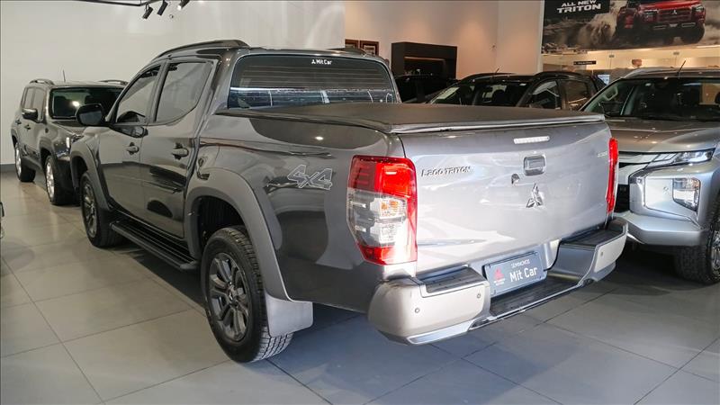  L200 TRITON  2.4 16V Turbo Sport Outdoor Plus CD 4X4 4