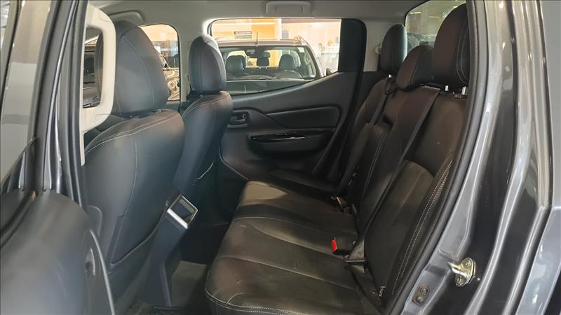  L200 TRITON  2.4 16V Turbo Sport Outdoor Plus CD 4X4 9
