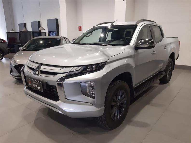  L200 TRITON  2.4 16V Turbo Sport HPE CD 4X4 1