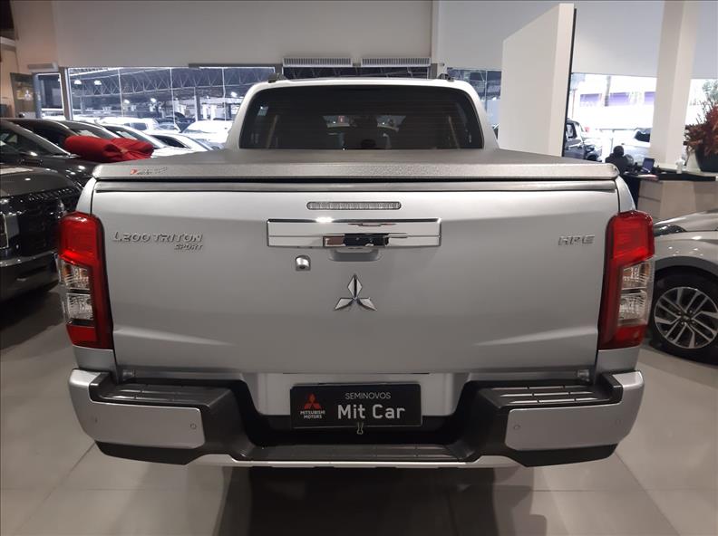  L200 TRITON  2.4 16V Turbo Sport HPE CD 4X4 5