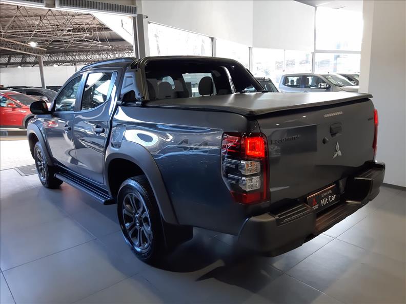  L200 TRITON  2.4 16V Turbo Sport Outdoor Plus CD 4X4 4