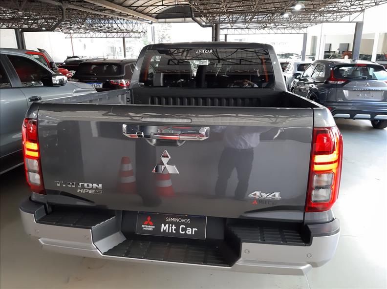  TRITON  2.4 Biturbo CD Hpe-s 4X4 5