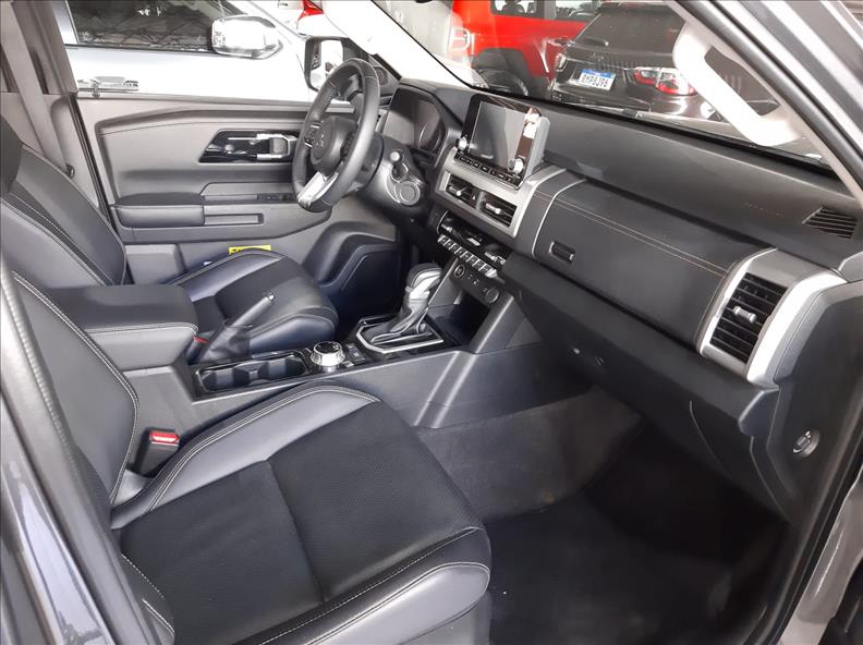  TRITON  2.4 Biturbo CD Hpe-s 4X4 8
