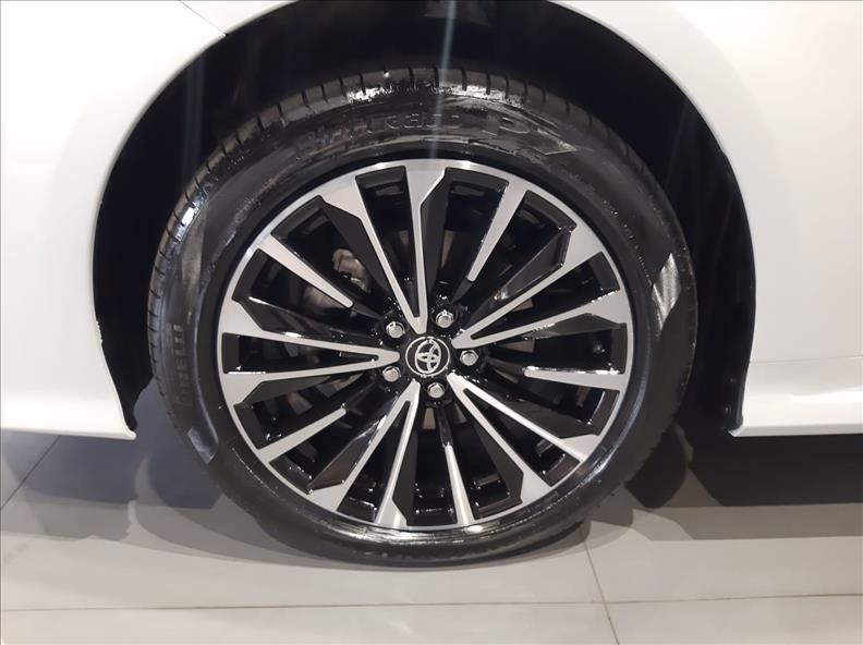 COROLLA  1.8 VVT-I Hybrid Altis Premium 8  COROLLA  1.8 VVT-I Hybrid Altis Premium 8