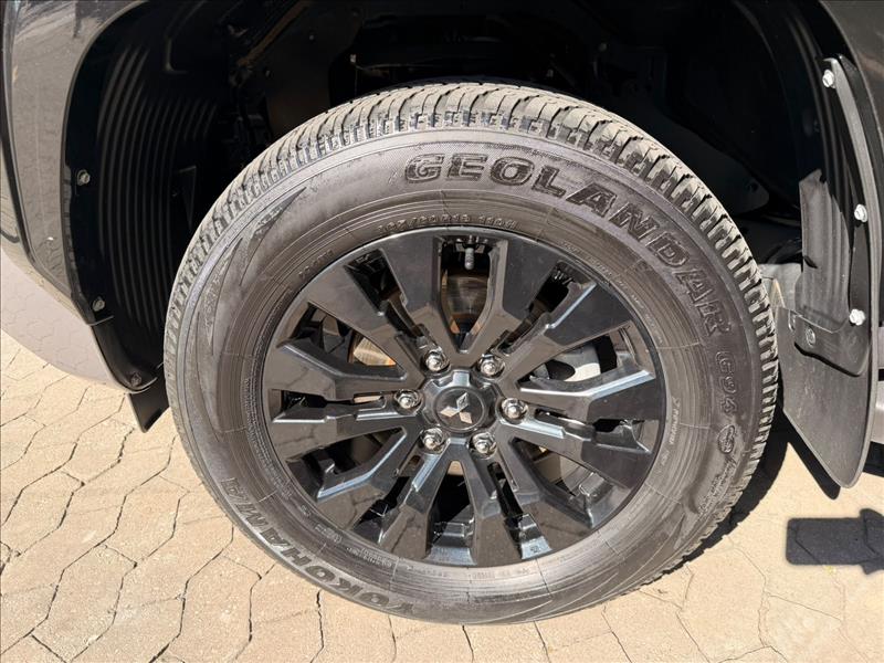  TRITON  2.4 Biturbo CD Katana 4X4 6