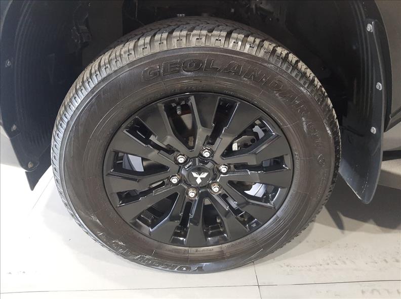  TRITON  2.4 Biturbo CD Katana 4X4 6