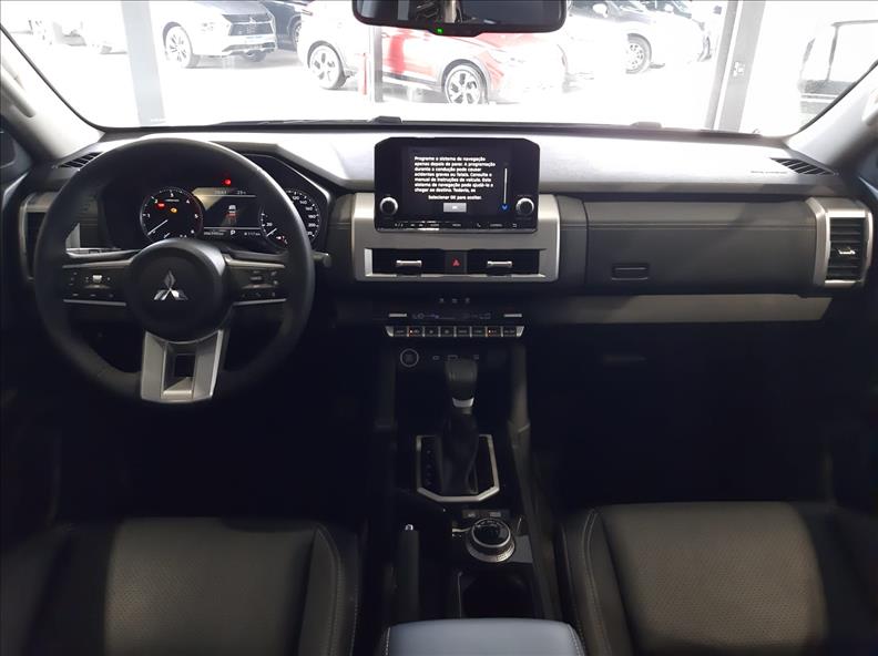  TRITON  2.4 Biturbo CD Hpe-s 4X4 7