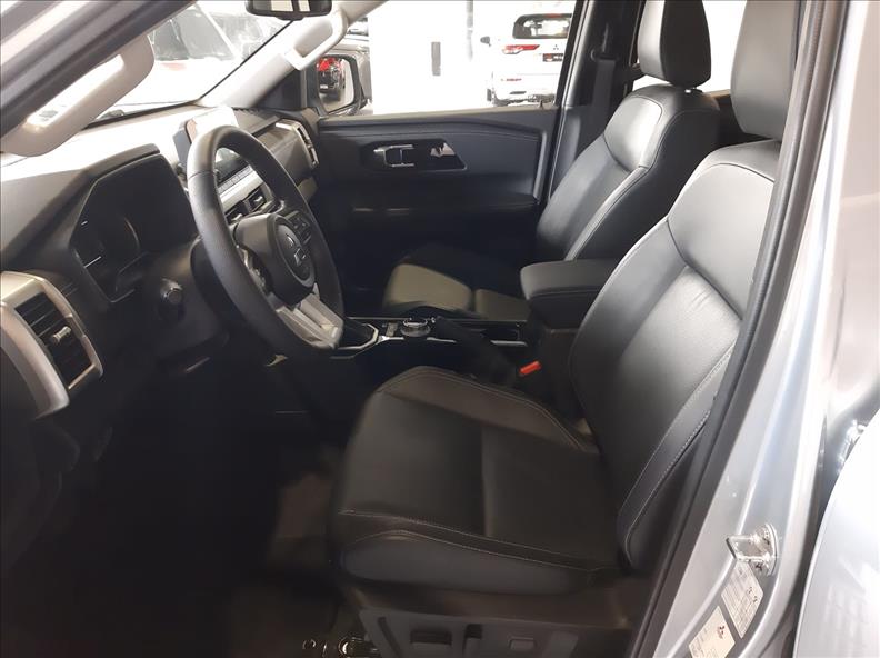  TRITON  2.4 Biturbo CD Hpe-s 4X4 8