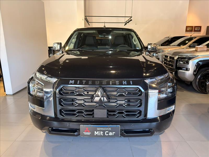  TRITON  2.4 Biturbo CD Hpe-s 4X4 2