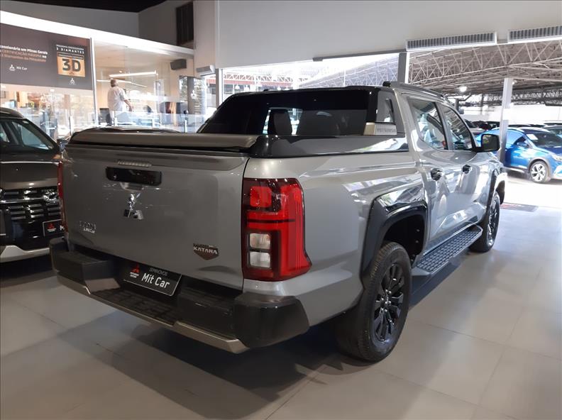  TRITON  2.4 Biturbo CD Katana 4X4 3