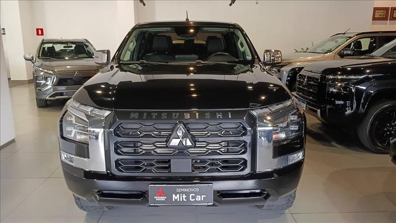  TRITON  2.4 Biturbo CD HPE 4X4 2