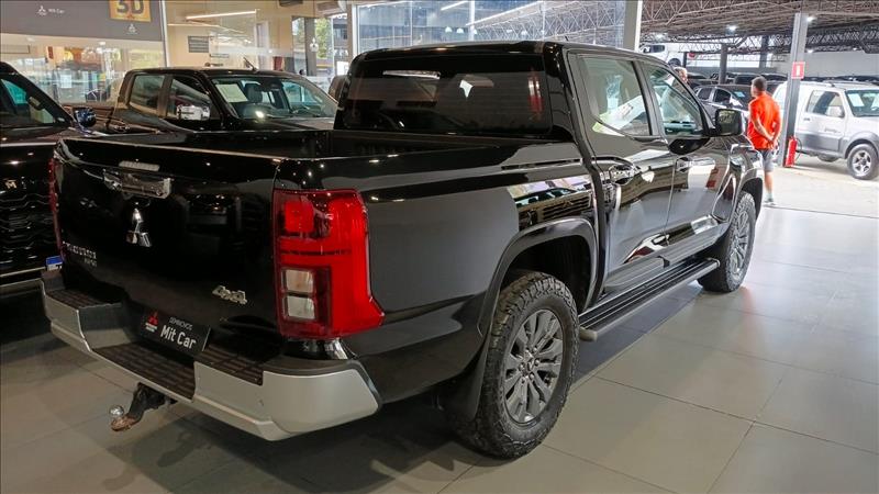  TRITON  2.4 Biturbo CD HPE 4X4 3