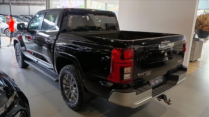  TRITON  2.4 Biturbo CD HPE 4X4 4
