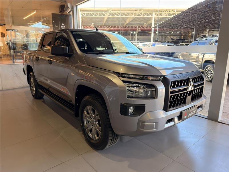 TRITON  2.4 Biturbo CD GLS 4X4 