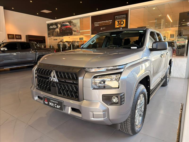  TRITON  2.4 Biturbo CD GLS 4X4 1
