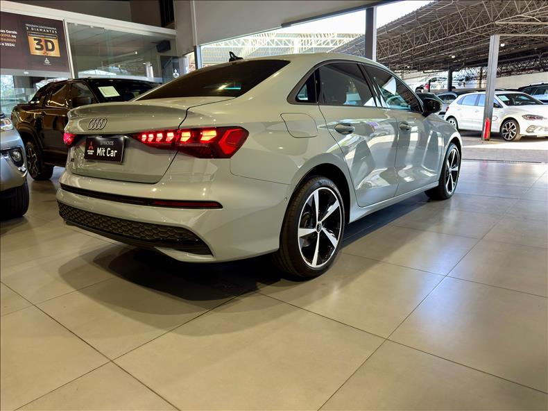  A3  2.0 TFSI Sedan Advanced 