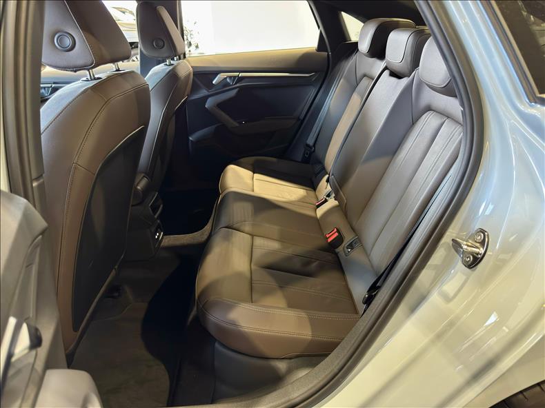  A3  2.0 TFSI Sedan Advanced 