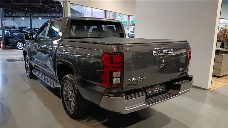  TRITON  2.4 Biturbo CD Hpe-s 4X4 4