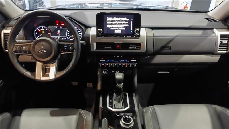  TRITON  2.4 Biturbo CD Hpe-s 4X4 7