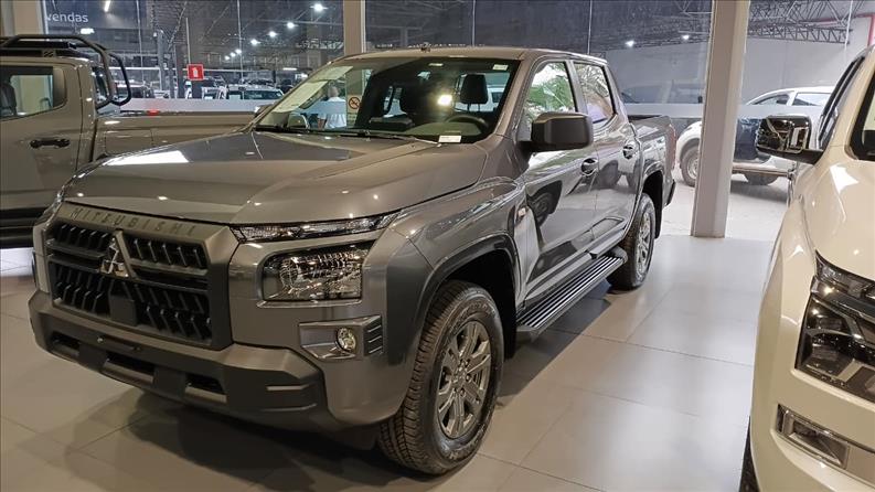  TRITON  2.4 Biturbo CD GLS 4X4 0
