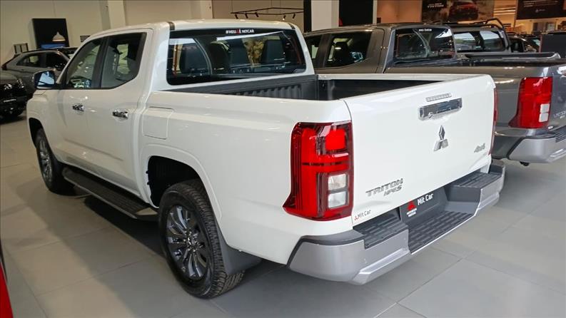  TRITON  2.4 Biturbo CD Hpe-s 4X4 4