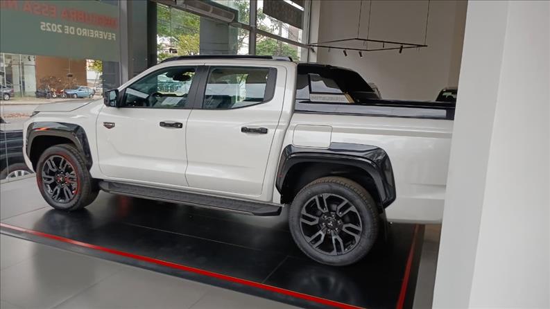  TRITON  2.4 Biturbo CD Katana 4X4 3