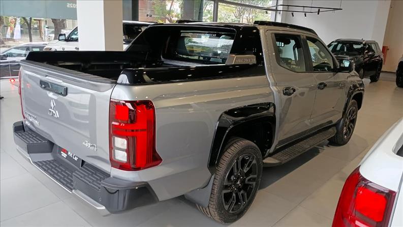  TRITON  2.4 Biturbo CD Katana 4X4 4