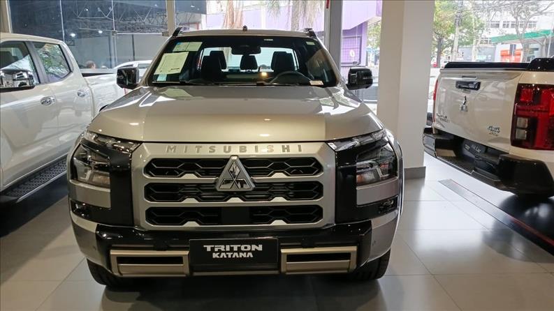  TRITON  2.4 Biturbo CD Katana 4X4 2