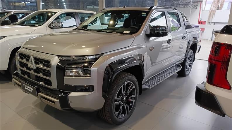  TRITON  2.4 Biturbo CD Katana 4X4 1