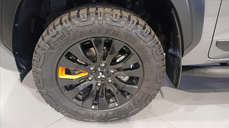  TRITON  2.4 Biturbo CD Savana 4X4 6