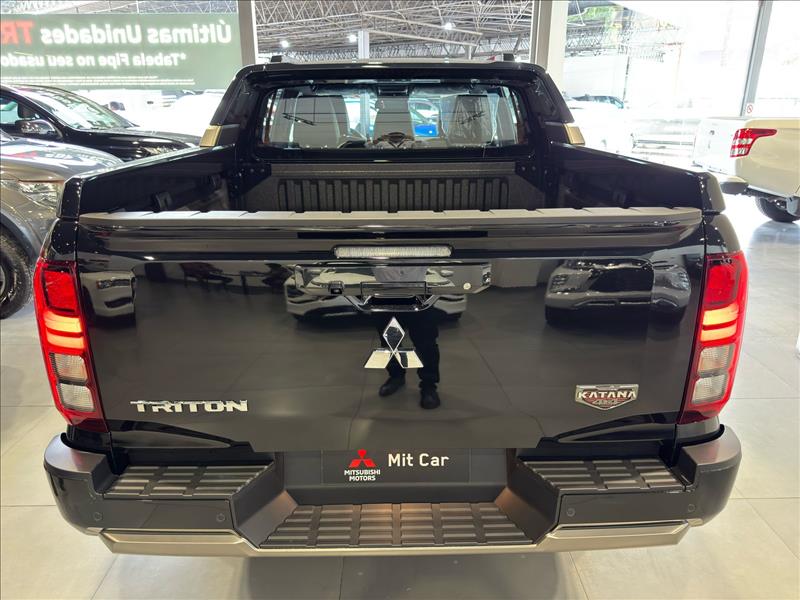  TRITON  2.4 Biturbo CD Katana 4X4 2