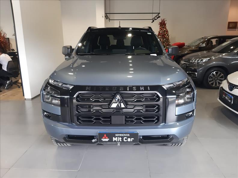  TRITON  2.4 Biturbo CD Tarmac 4X2 2