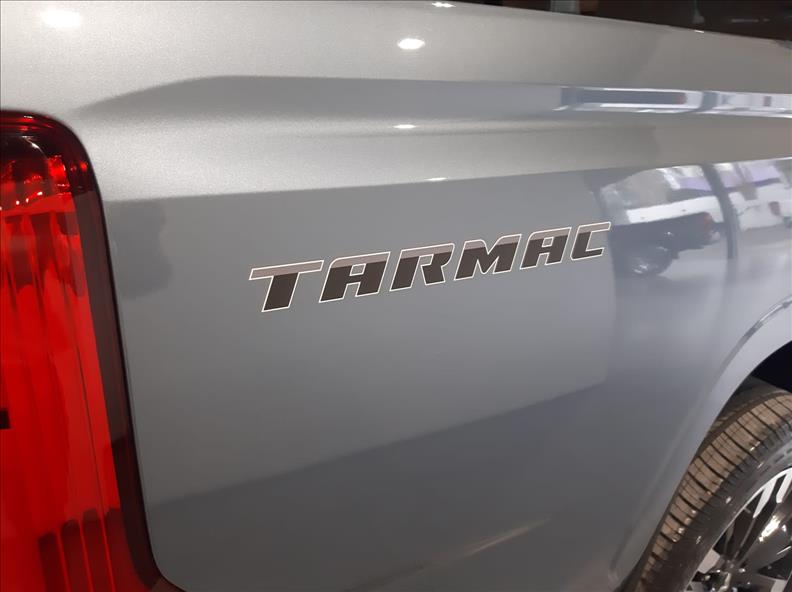  TRITON  2.4 Biturbo CD Tarmac 4X2 6