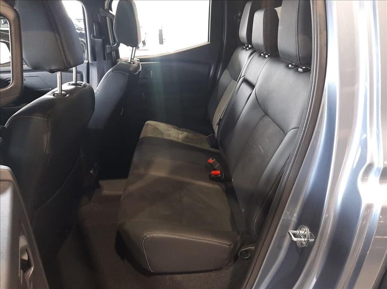  TRITON  2.4 Biturbo CD Tarmac 4X2 10