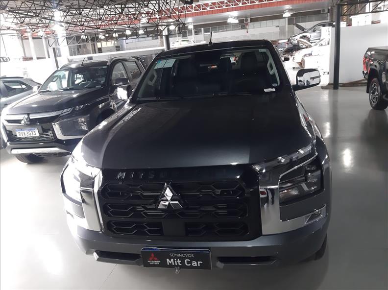  TRITON  2.4 Biturbo CD HPE 4X4 1