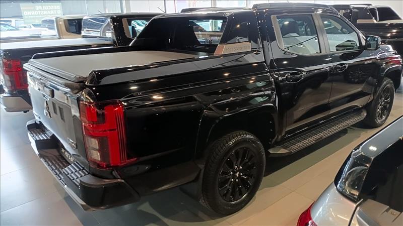  TRITON  2.4 Biturbo CD Katana 4X4 2