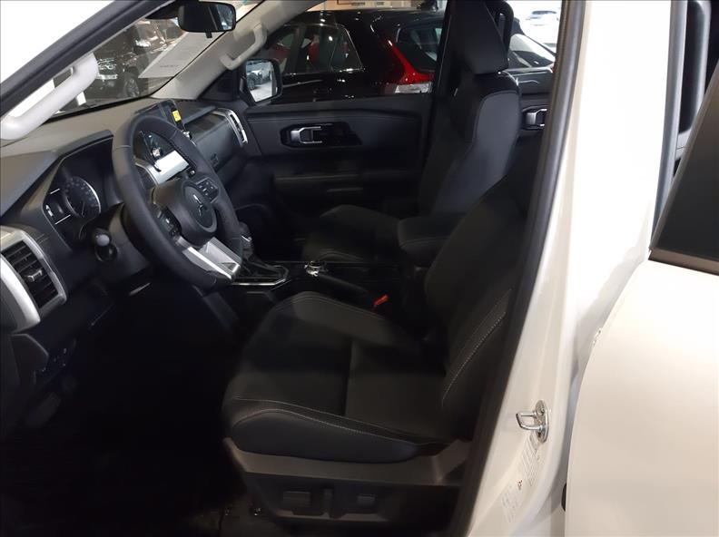  TRITON  2.4 Biturbo CD HPE 4X4 11